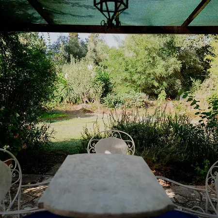 Casa Lucia Red * Γαζάτικα